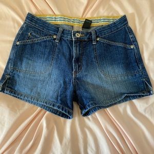 Cute blue jean shorts